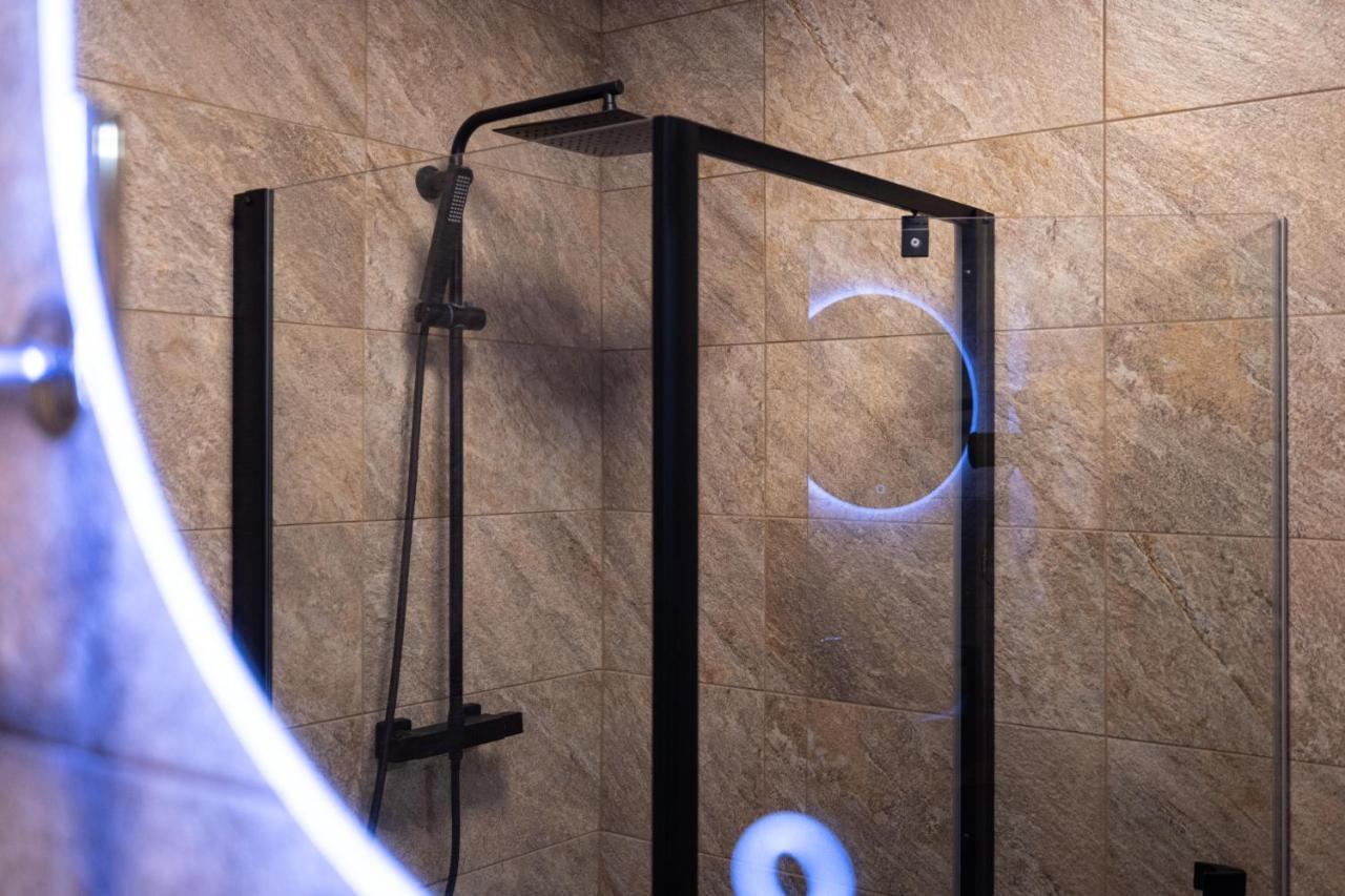 Appartamento Ziedu Apartamentai Klaipėda Esterno foto