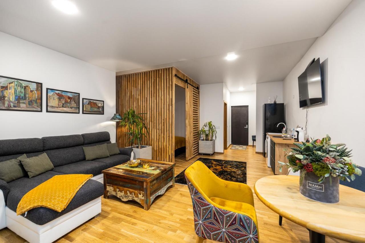 Appartamento Ziedu Apartamentai Klaipėda Esterno foto